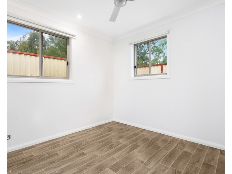 4A Lehn Road, East Hills NSW 2213