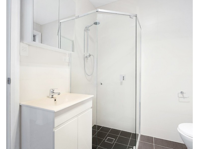 4A Lehn Road, East Hills NSW 2213