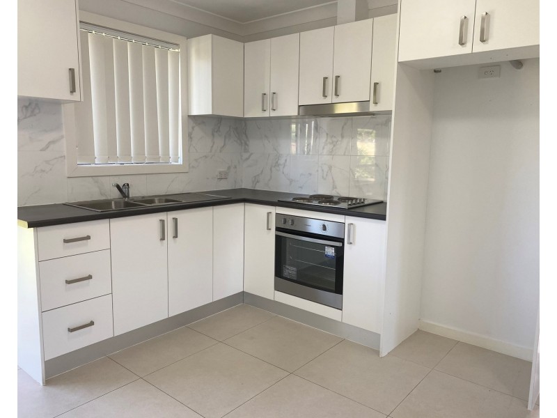 14 School Parade, Padstow NSW 2211