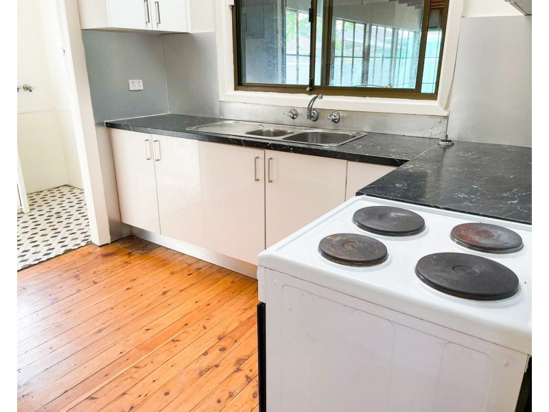 5 Winston Avenue, Bass Hill NSW 2197