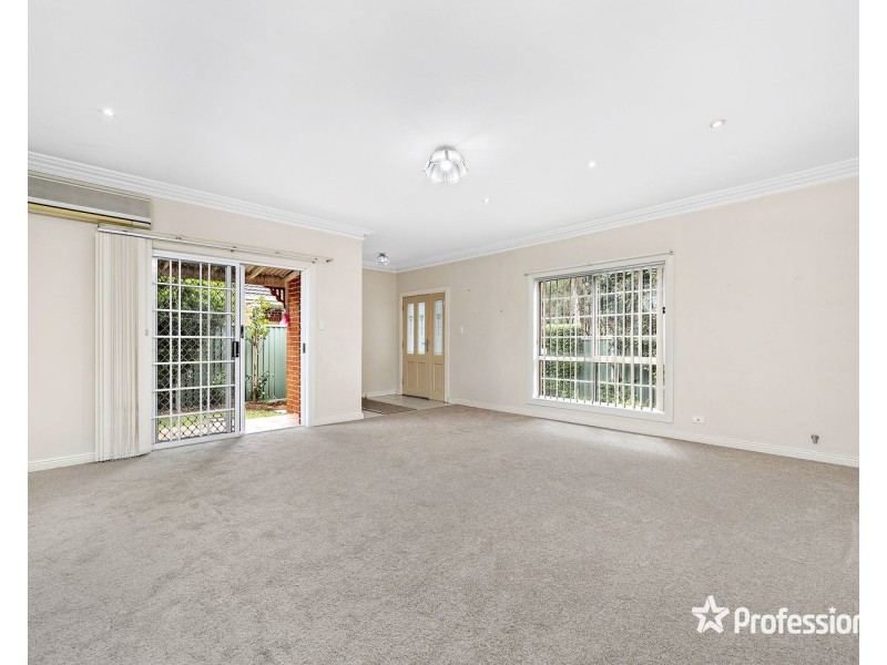 2/68 Iberia Street, Padstow NSW 2211