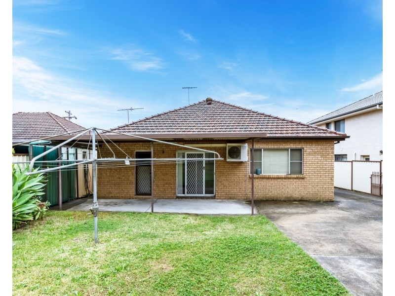 21 Banks Street, Padstow NSW 2211