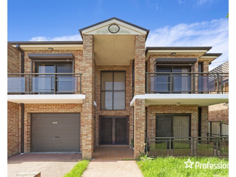 24 Henry Lawson Drive, Peakhurst NSW 2210