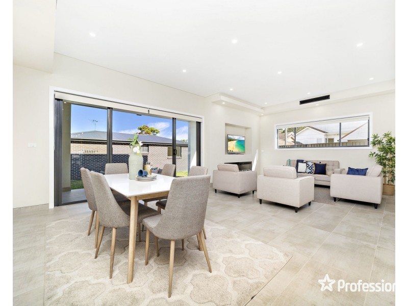 2 Astley Avenue, Padstow NSW 2211