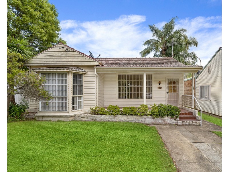 12 Vega Street, Revesby NSW 2212