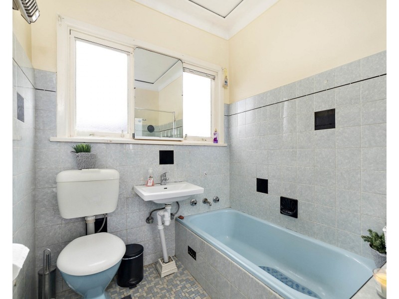 41 Ellesmere Street, Panania NSW 2213