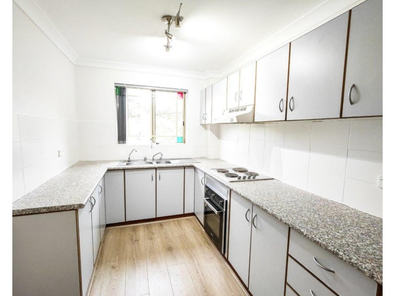 10/113 Meredith Street, Bankstown NSW 2200