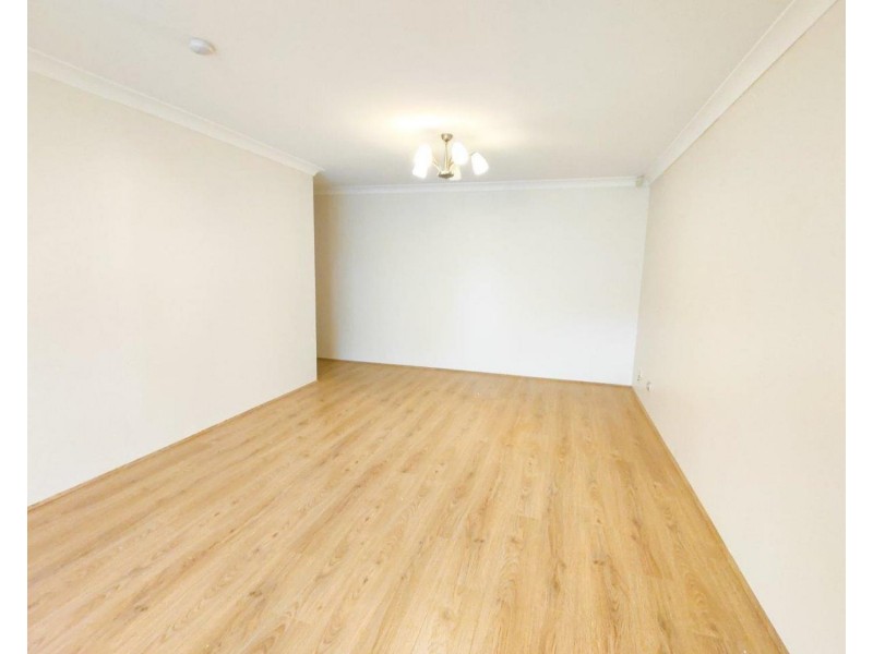 10/113 Meredith Street, Bankstown NSW 2200