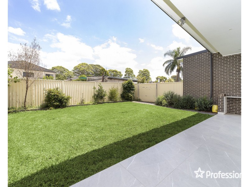 9a Shirley Street, Padstow NSW 2211