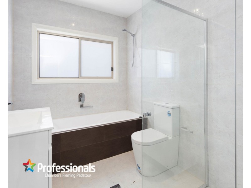 1/98B Queen Street, Revesby NSW 2212