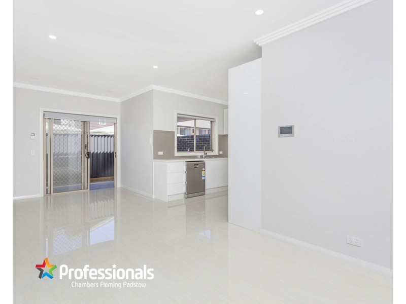 1/98B Queen Street, Revesby NSW 2212