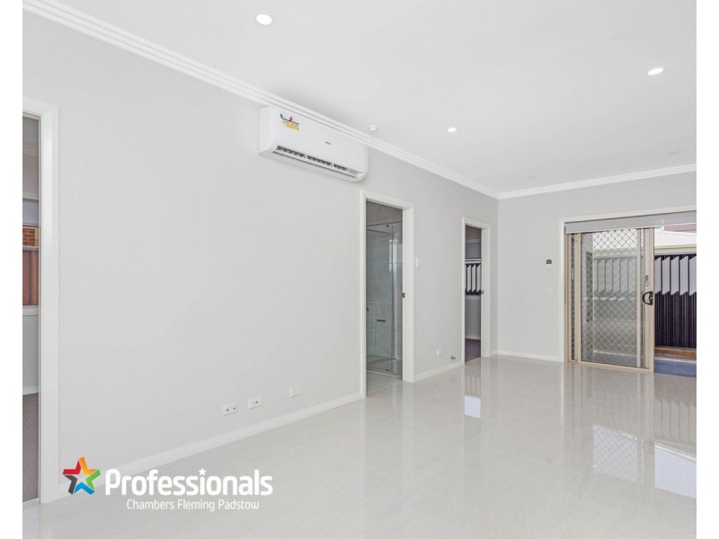 1/98B Queen Street, Revesby NSW 2212