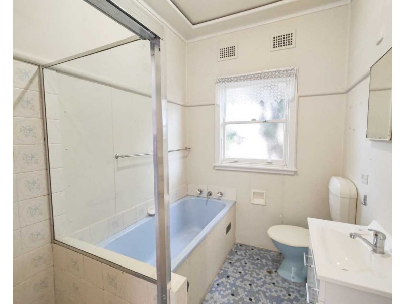 21 Henry Kendall Avenue, Padstow Heights NSW 2211