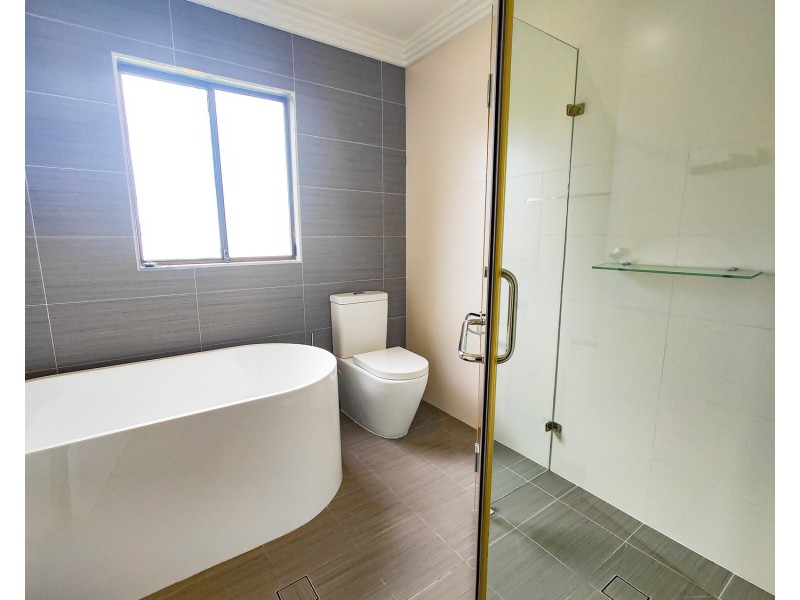 33 Presland Avenue, Revesby NSW 2212