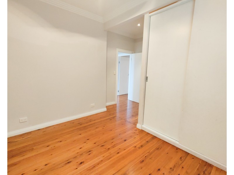 33 Presland Avenue, Revesby NSW 2212