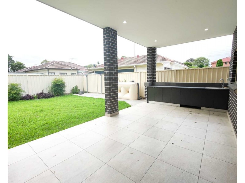 151 Gibson Avenue, Padstow NSW 2211