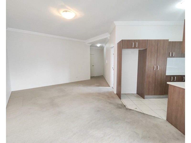 1/20 Howard Road, Padstow NSW 2211