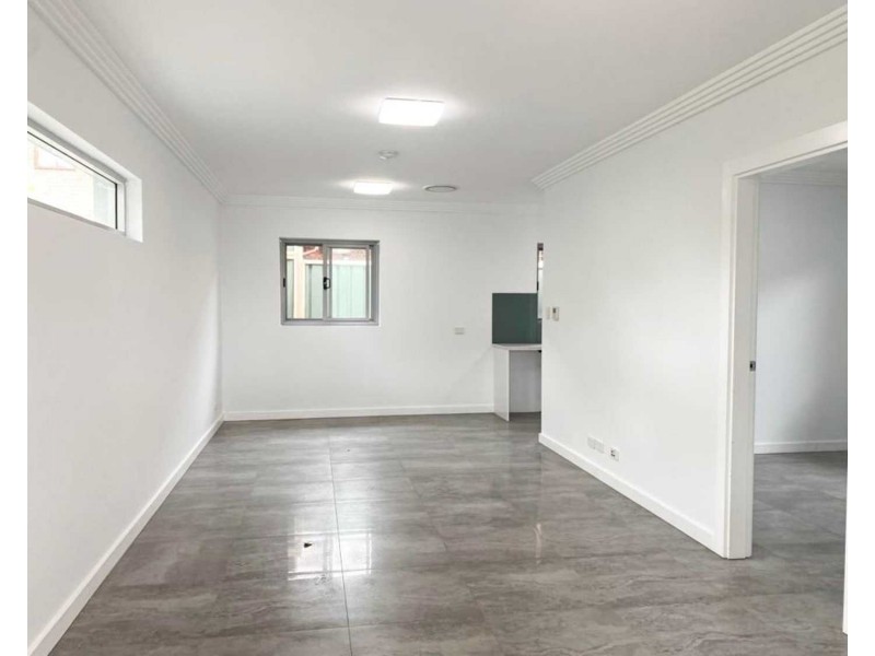 1/4 Gwandalan Road, Padstow NSW 2211