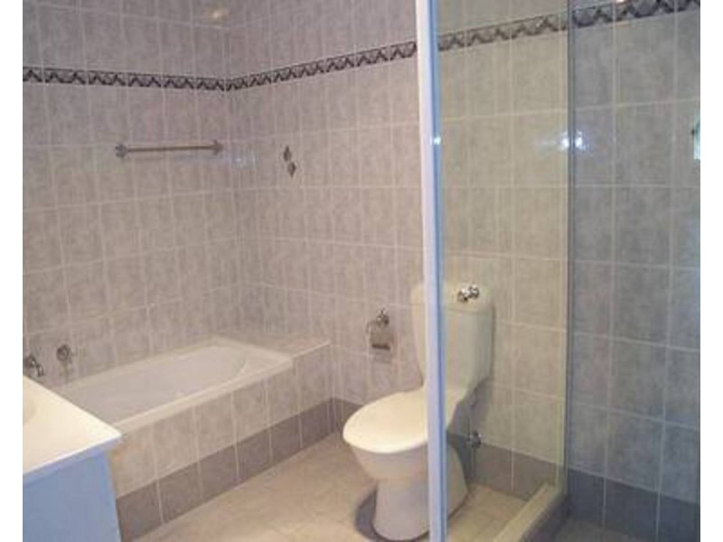 10/831 Henry Lawson Drive, Picnic Point NSW 2213