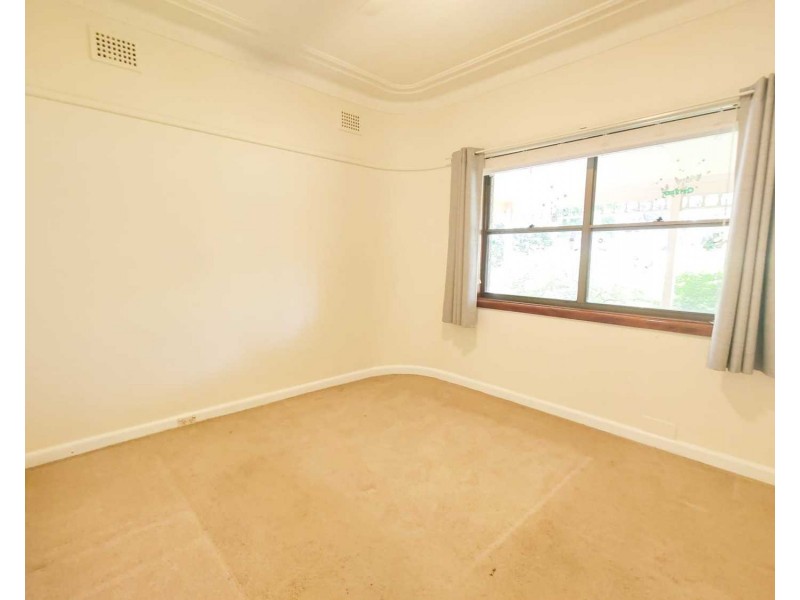 22 Albert Street, Revesby NSW 2212