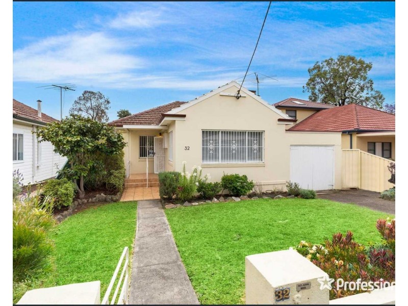 32 Orient Road, Padstow NSW 2211