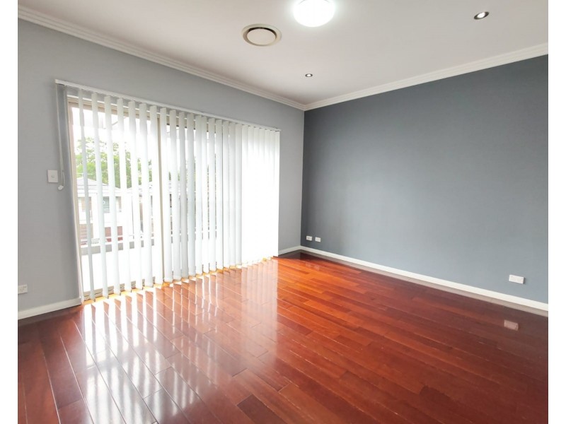 1B Tallawarra Avenue, Padstow NSW 2211