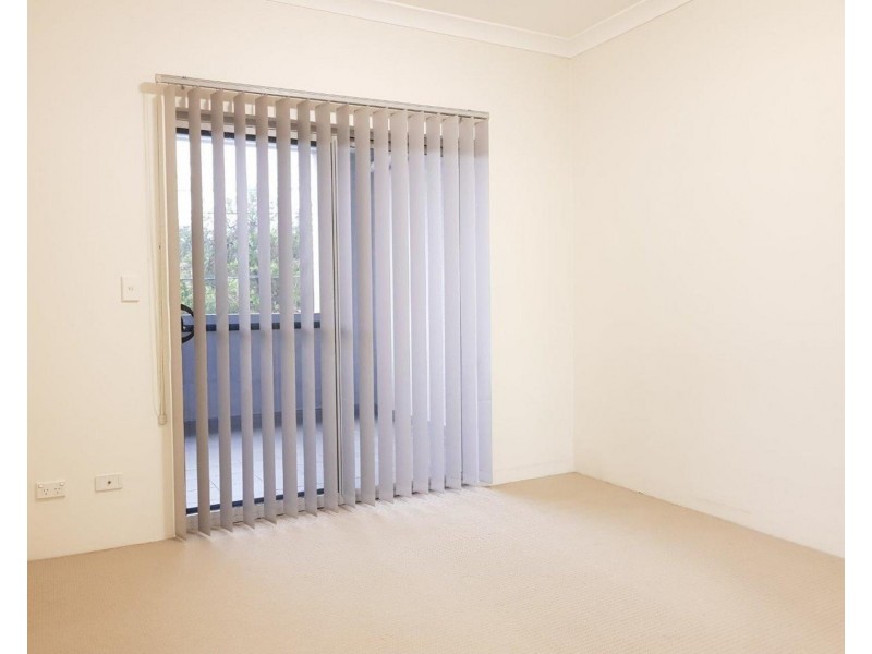 4/20 Howard Road, Padstow NSW 2211