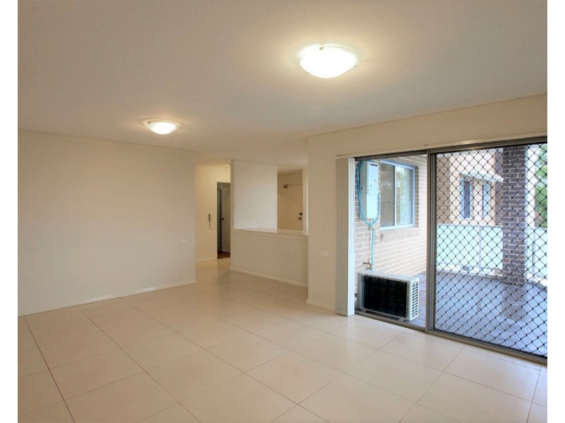 31/96 Nuwarra Road, Moorebank NSW 2170