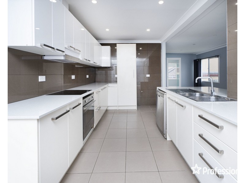 213 Davies Rd, Padstow NSW 2211