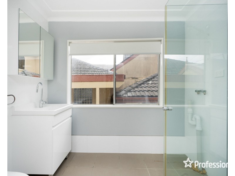 213 Davies Rd, Padstow NSW 2211