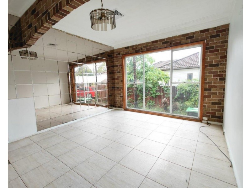 12 Parmal Ave, Padstow NSW 2211