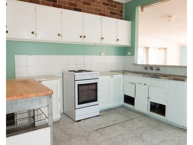 12 Parmal Ave, Padstow NSW 2211