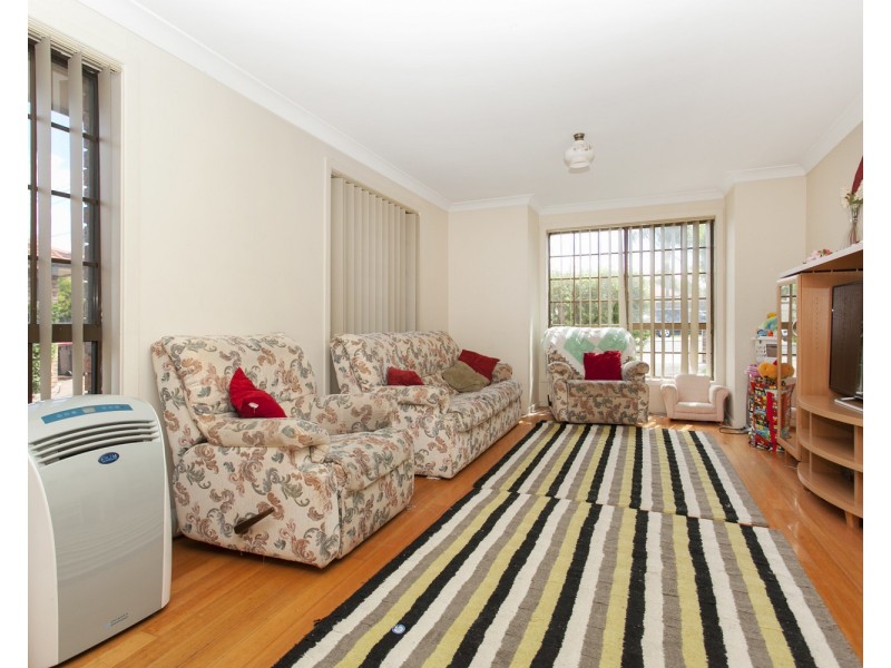 1/115 Davies Road, Padstow NSW 2211