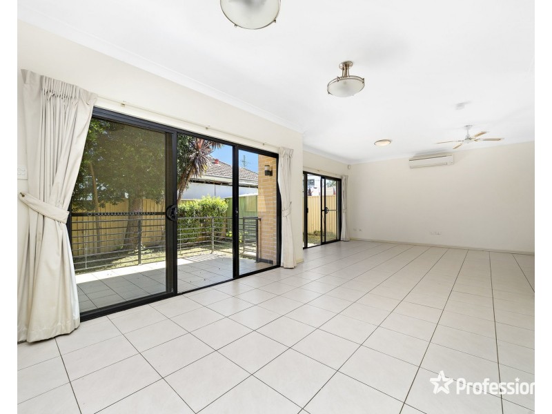 2A Snowsill Avenue, Padstow NSW 2211