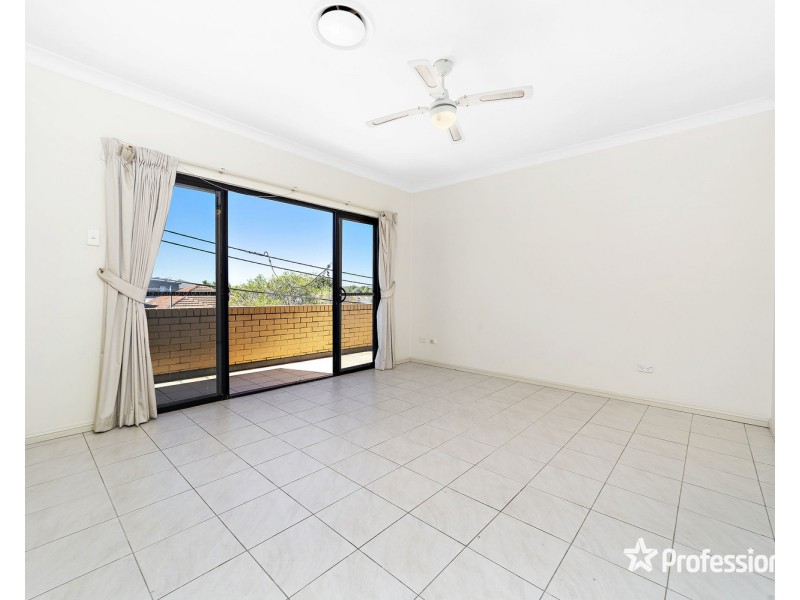 2A Snowsill Avenue, Padstow NSW 2211