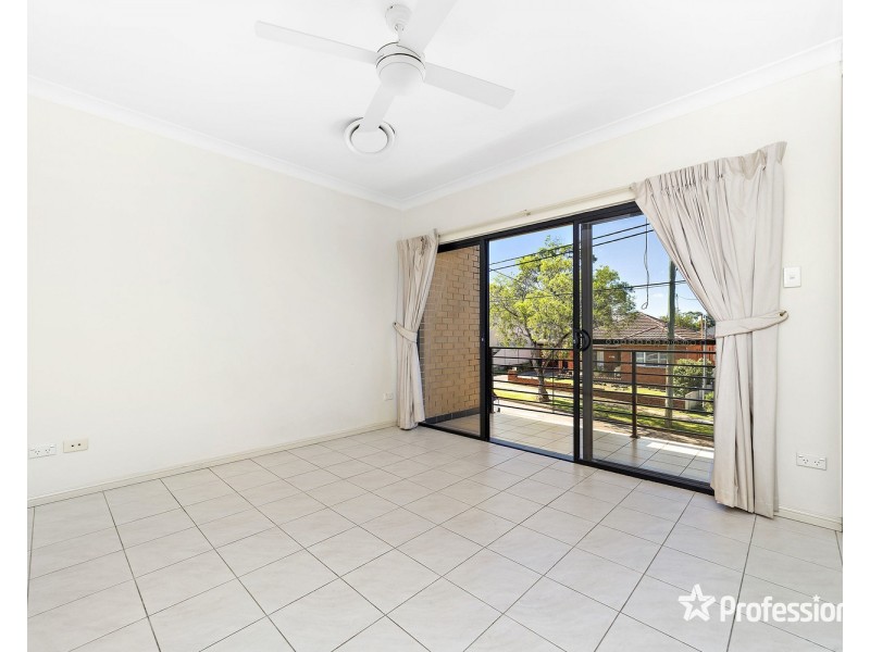 2A Snowsill Avenue, Padstow NSW 2211