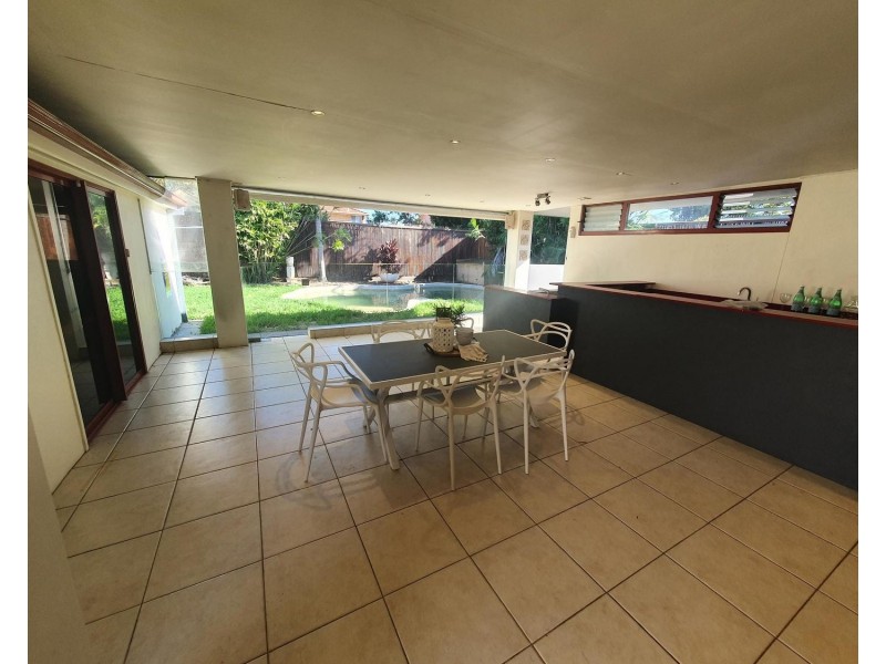 48 Apex Avenue, Picnic Point NSW 2213