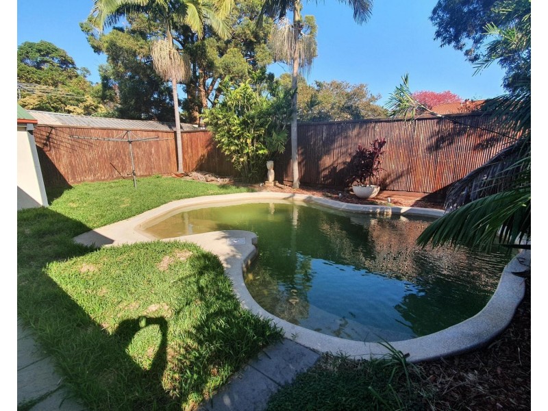 48 Apex Avenue, Picnic Point NSW 2213