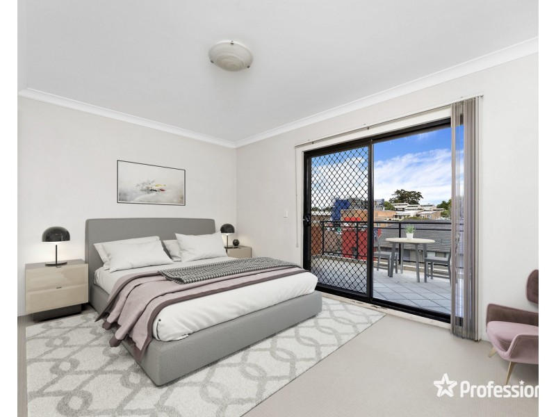 2/18 Howard Rd, Padstow NSW 2211