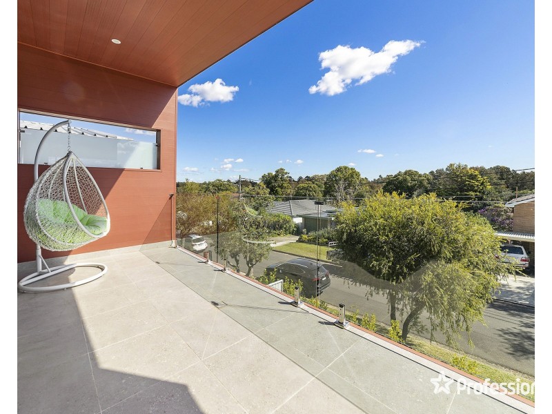 4 Burbank Avenue, East Hills NSW 2213