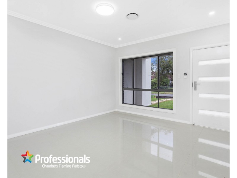 32A  Hendy Avenue, Panania NSW 2213