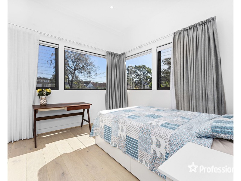 4B Oleander Parade, Caringbah South NSW 2229