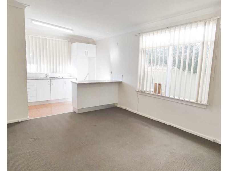 1/171 Lambeth St, Picnic Point NSW 2213
