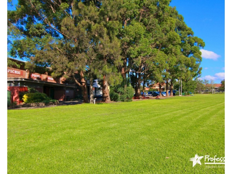 1/171 Lambeth St, Picnic Point NSW 2213