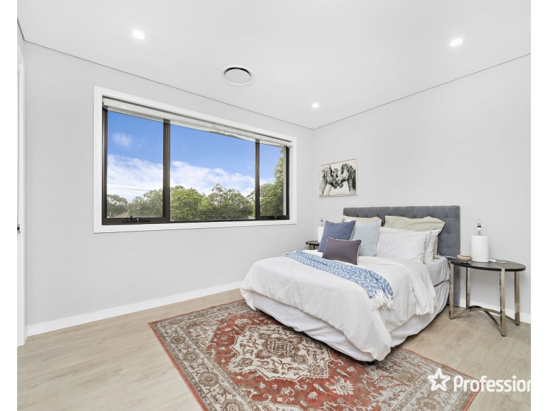2/25 Anderson Avenue, Panania NSW 2213
