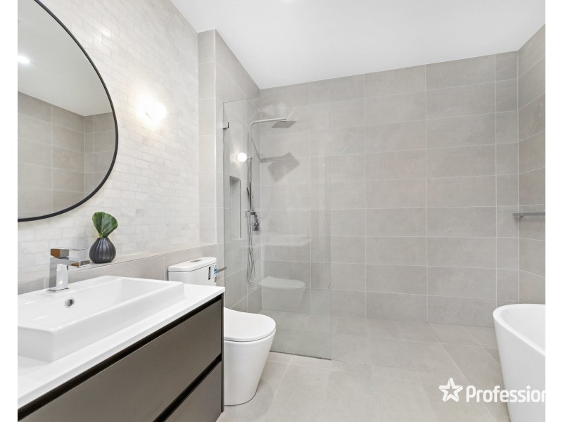 2/25 Anderson Avenue, Panania NSW 2213