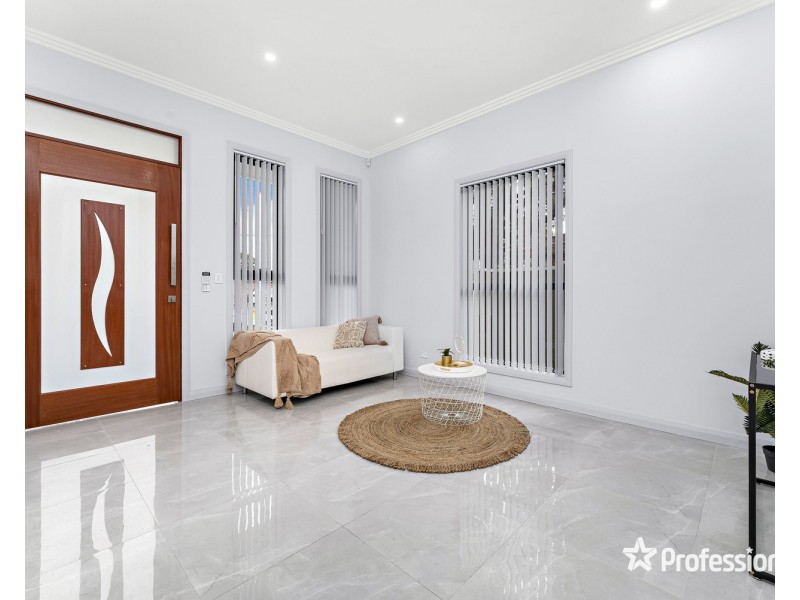 7 Wilberforce Road, Revesby NSW 2212