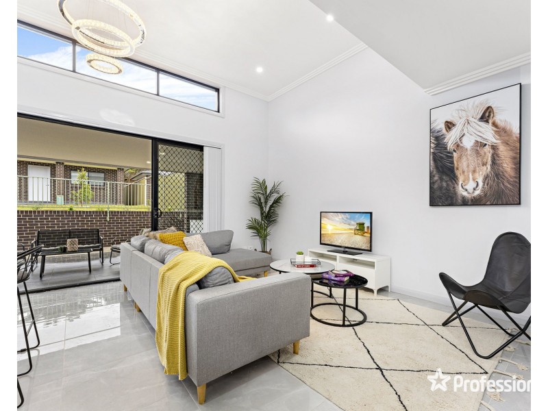 7 Wilberforce Road, Revesby NSW 2212