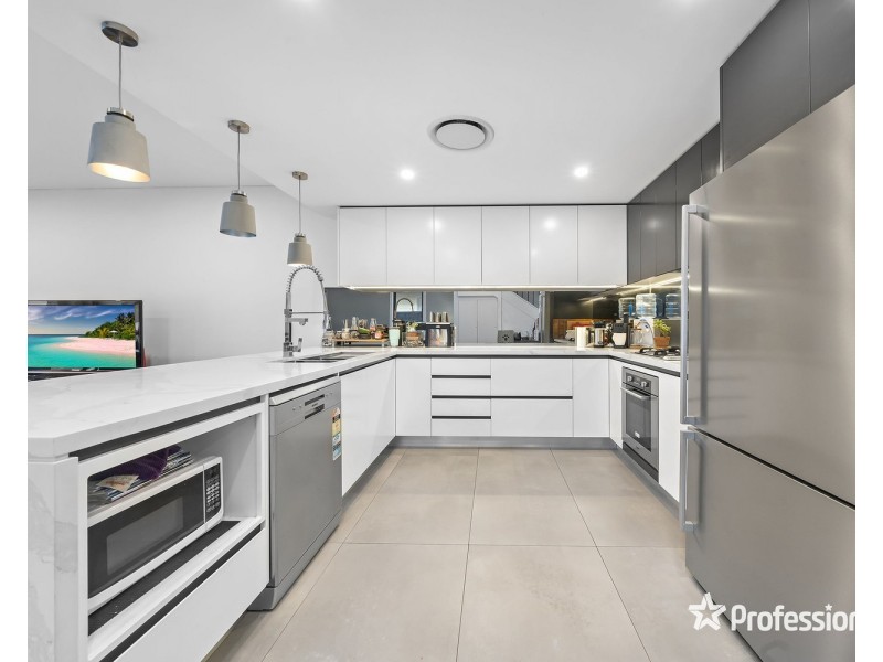 34 Dernancourt Parade, Milperra NSW 2214