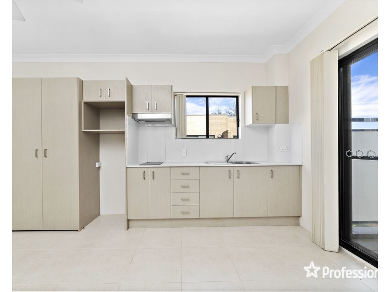 17/155 Wellington Road, Sefton NSW 2162